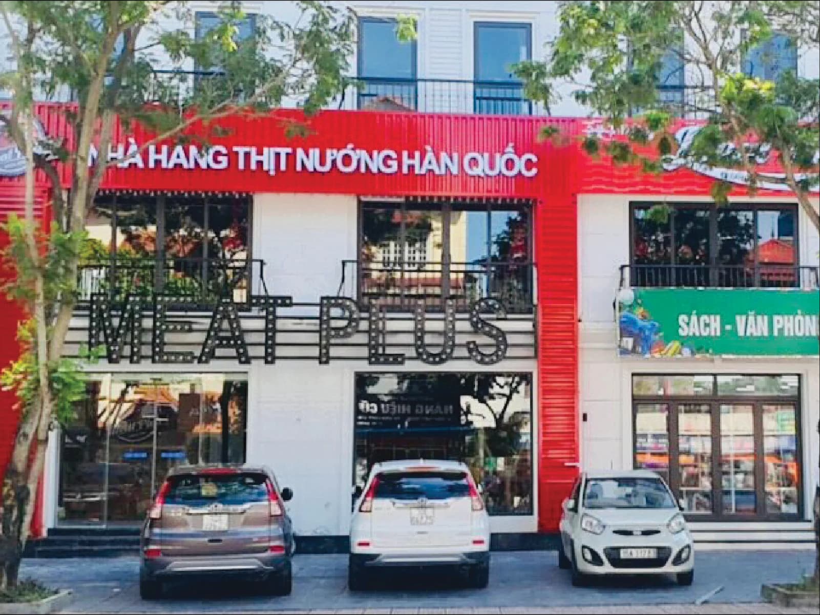 Meat Plus Long Biên